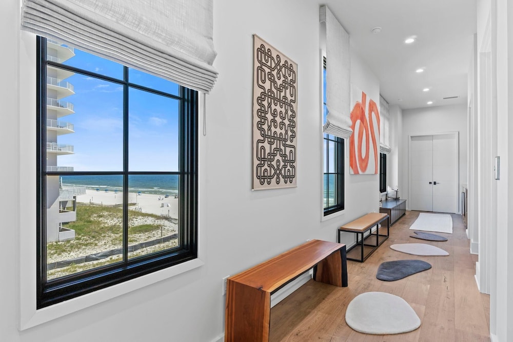 Casa Playa at Eleanor Beach