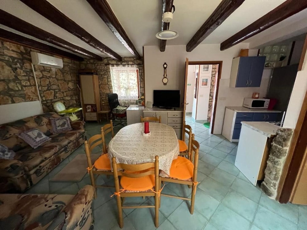 Charming Home With Pool in Barbariga