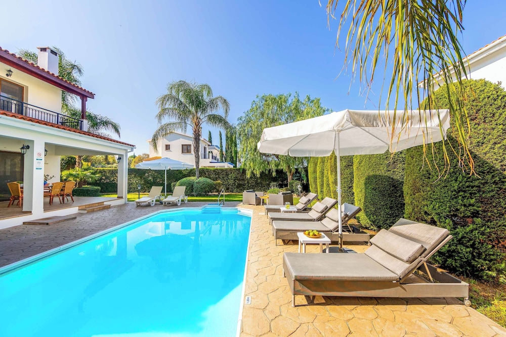 Villa Relax Latchi