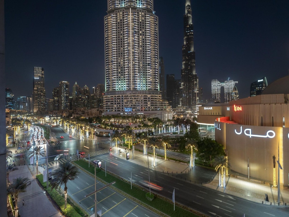 Lux 1BR Apt Burj Khalifa View by Belvilla