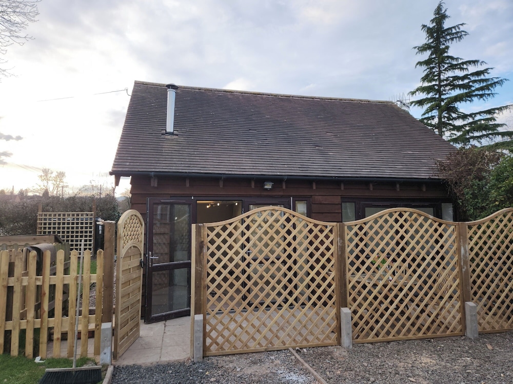 The Chalet is pet Friendly on a Farm Near Malvern