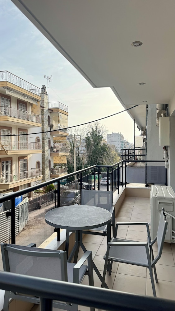Icon Apartments