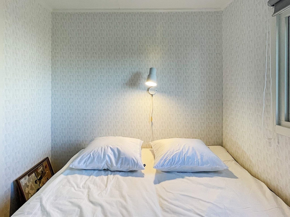 8 Person Holiday Home in Tvaaker-by Traum view 5