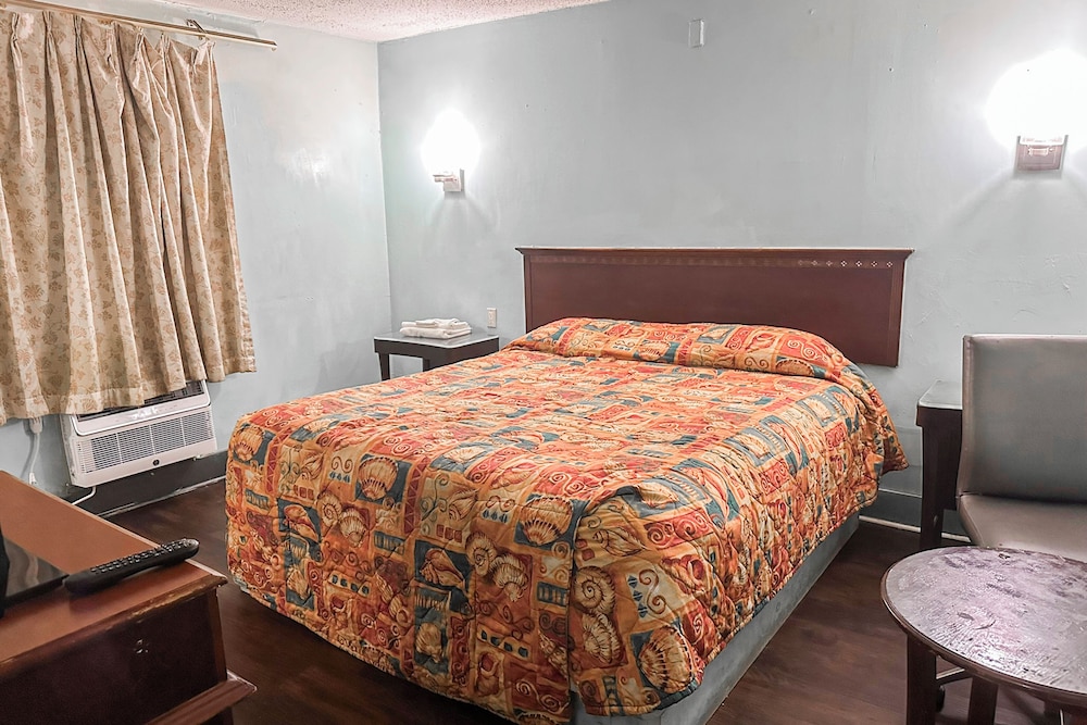 OYO Hotel Jonesboro Near Atlanta Airport