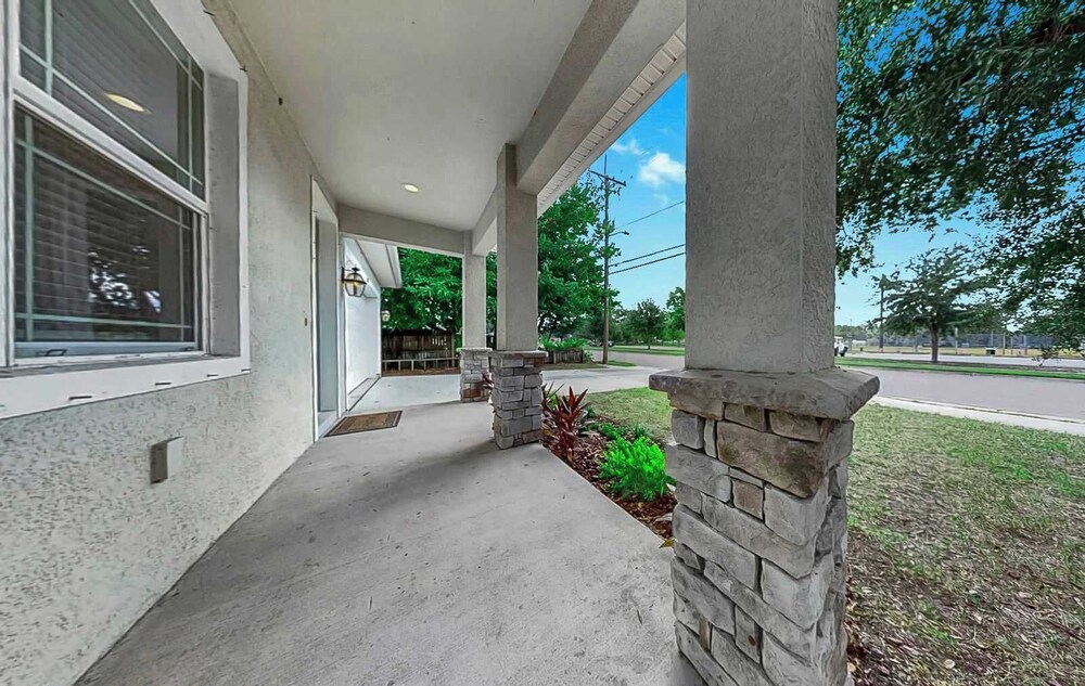Cozy Downtown Tampa Retreat
