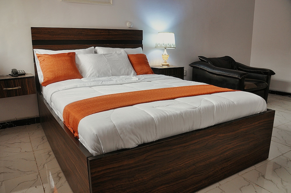 Jolie Suites view 5