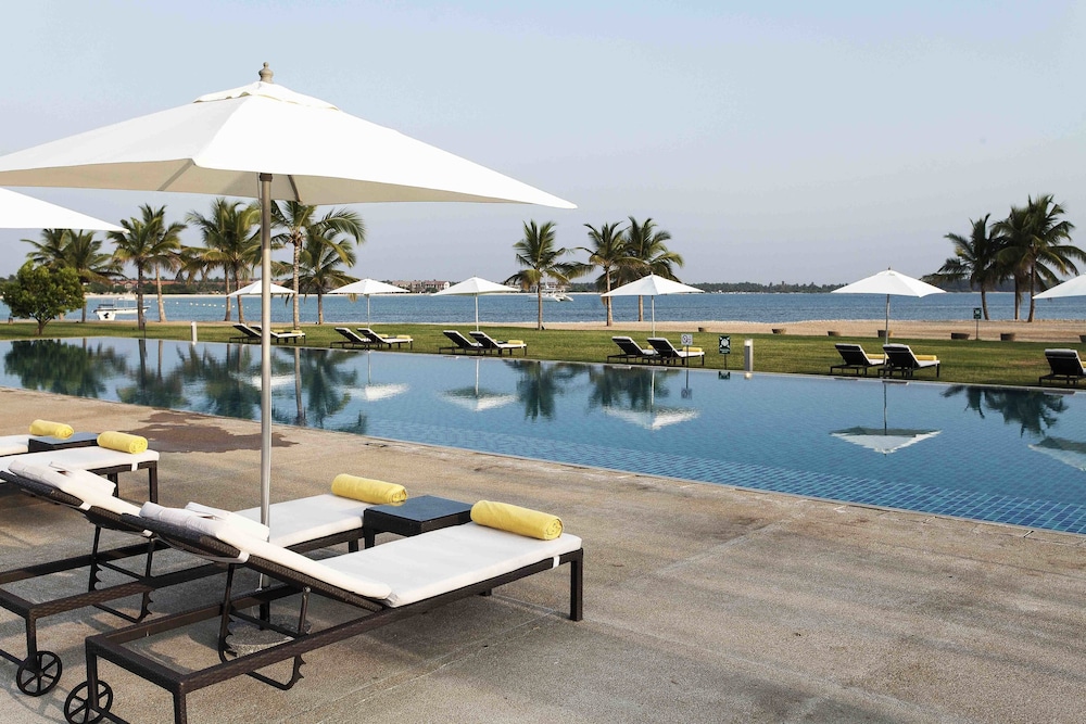 Amaya Beach Pasikudah