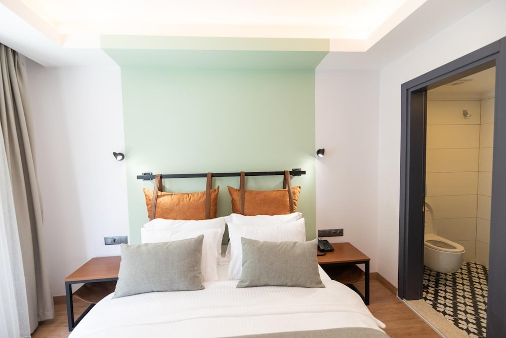 La Farine Hotel - Image 30