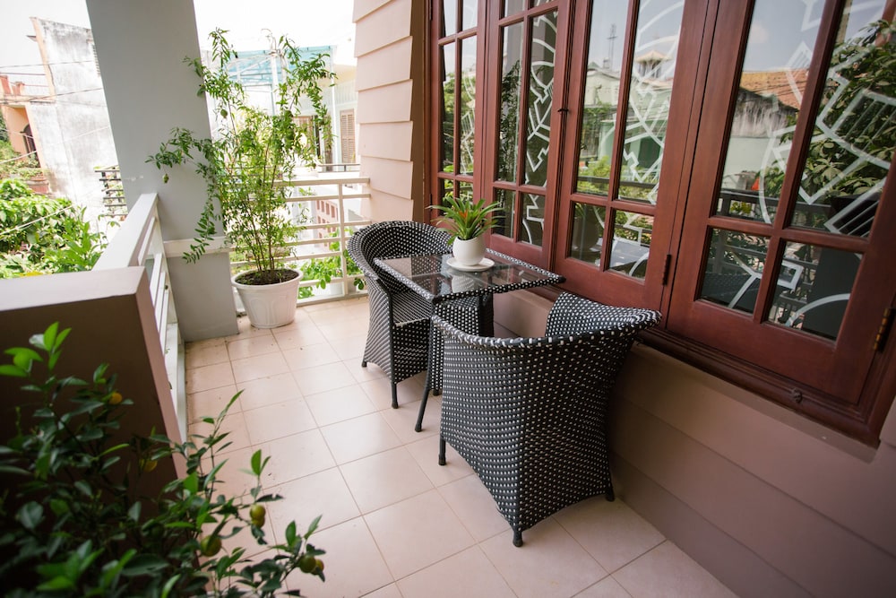 MH Villa