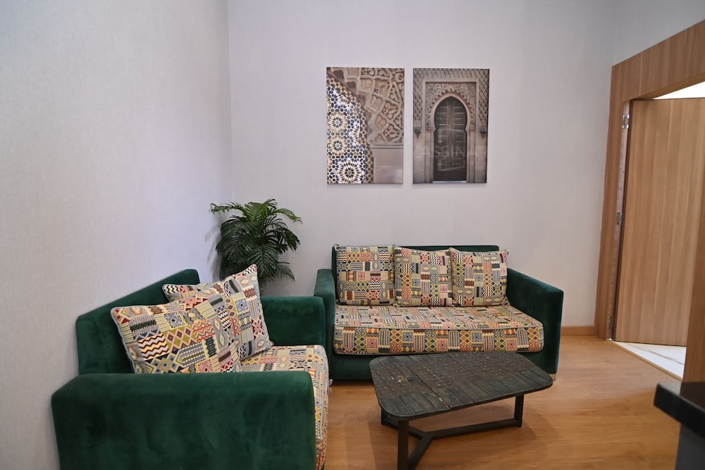 La villa luxury suites