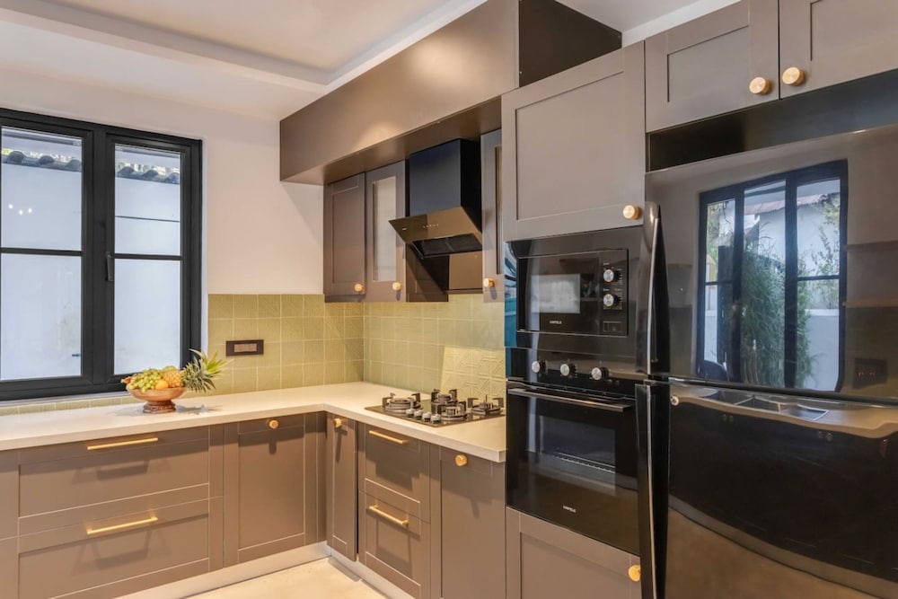 Lux 3BR Villa in Siolim 4km to Beach Wadi House