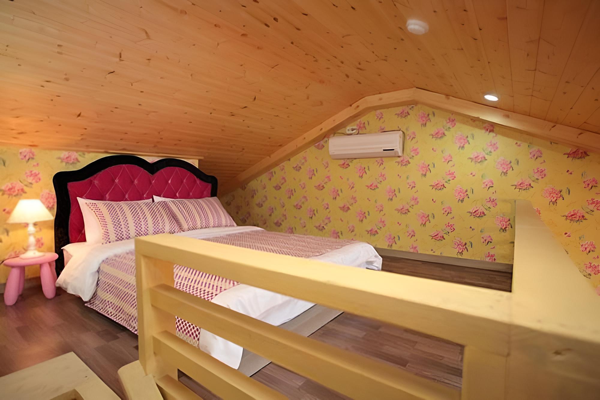 Taean Golden Wave Pension