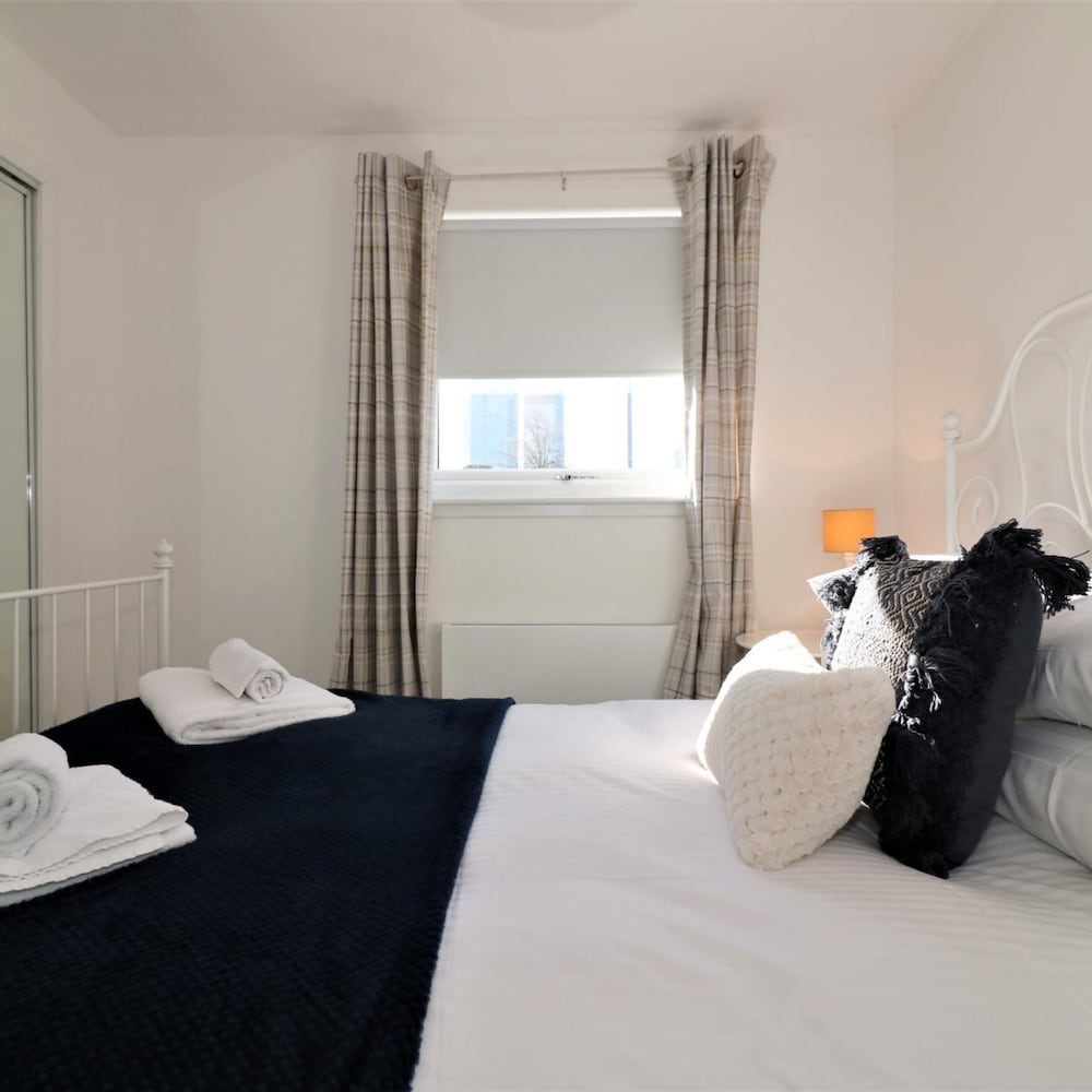 Colston House - Glasgow view 5