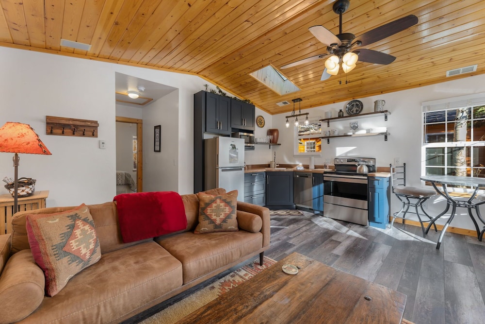 Estes Park Condos - Property Image 202
