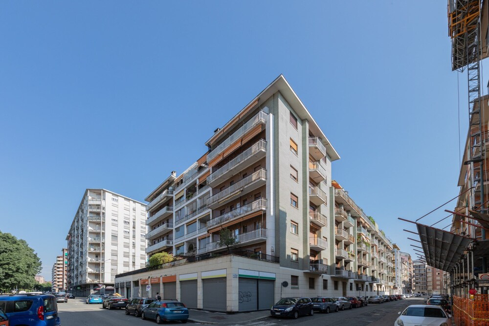 Pala Olimpico Apartment by Wonderful Italy