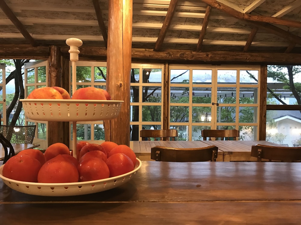 Oikos Leisure Pension