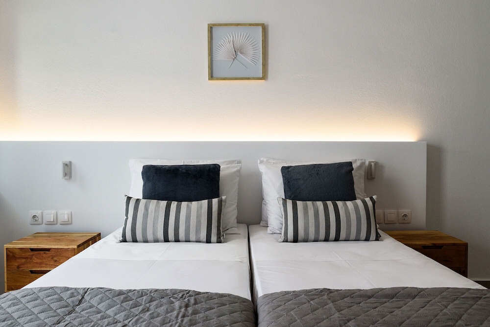Phaedrus Living: Paros Cycladic Residences 12