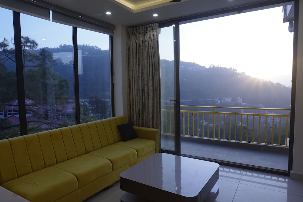 Hillshades Comfy Rooms