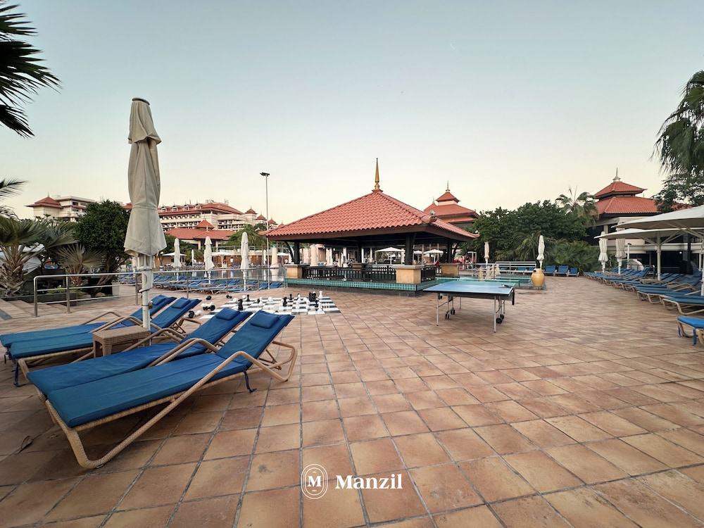 Manzil - 1BR in Palm with Sea View