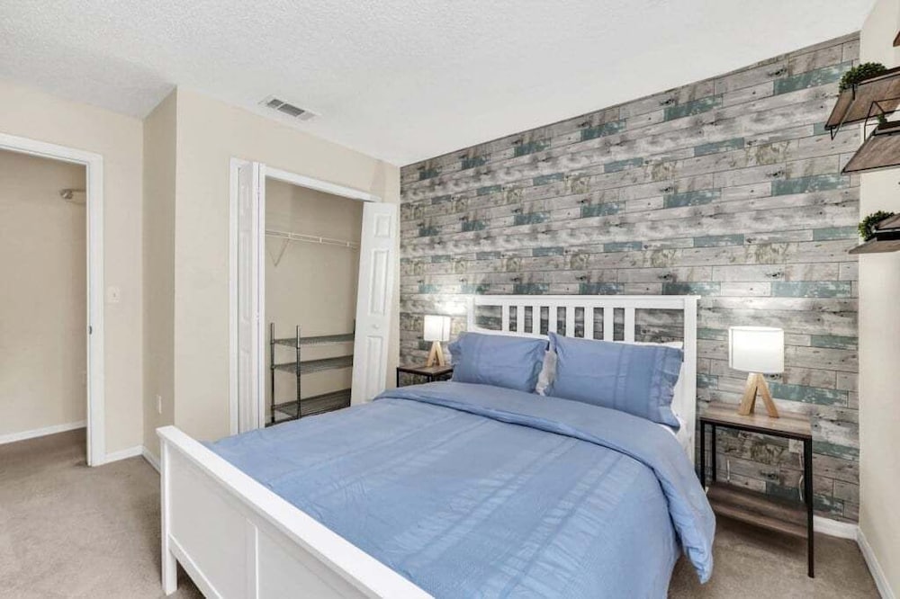 Disney's Back Yard Secret Dream Home! 3 Bedroom Townhouse