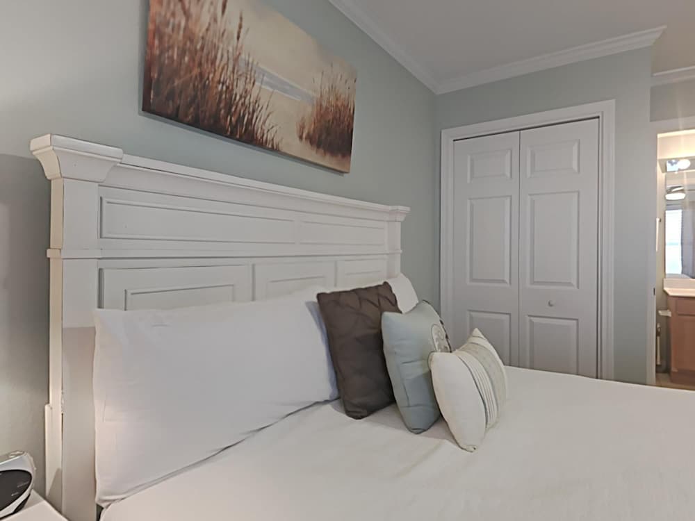 Grand Caribbean West by Southern Vacation Rentals