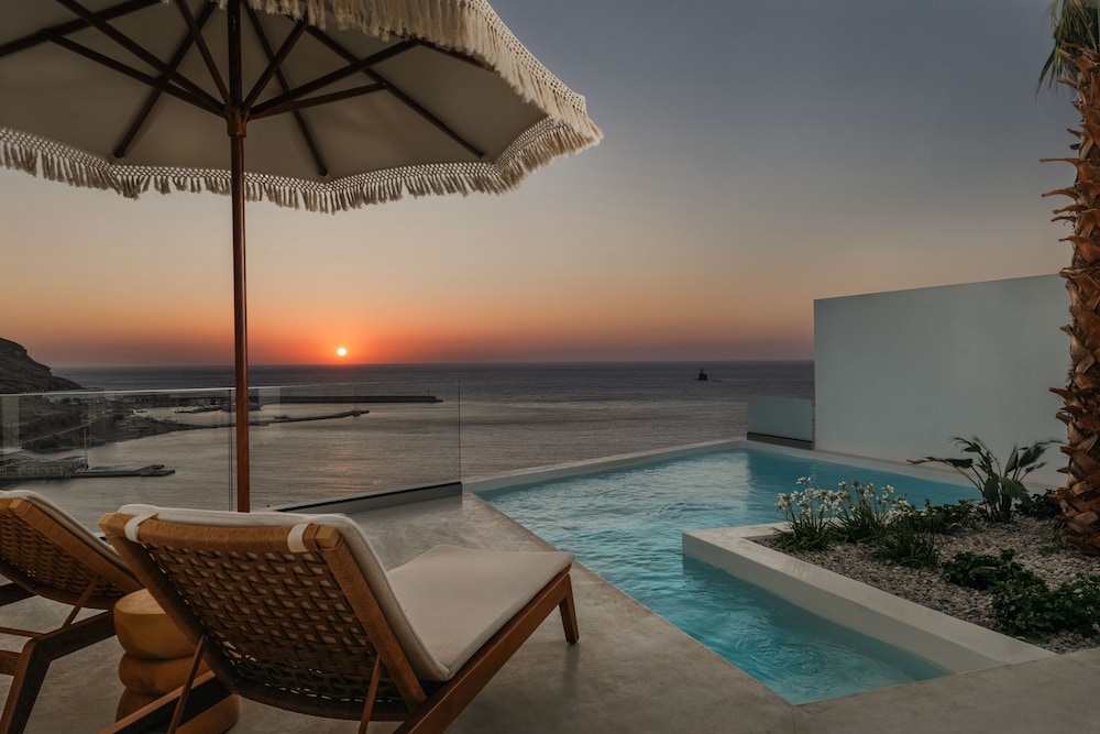 Golden Vista Suites by Explore Andros