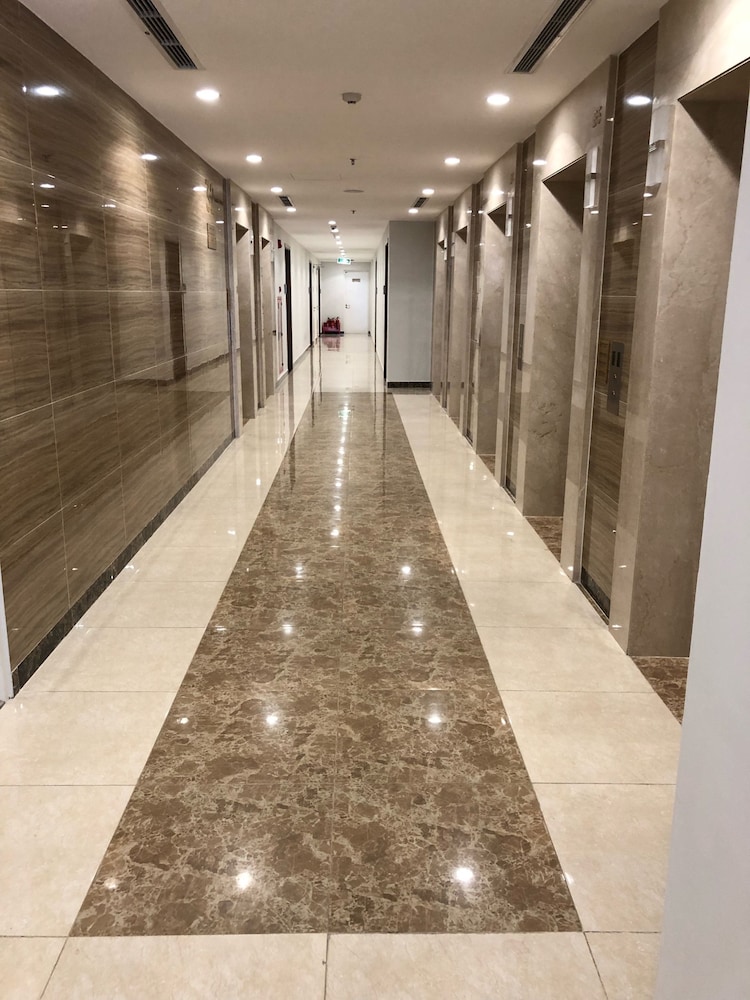 High-floor River-view Apartment