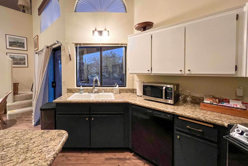 Borrego Springs Retreat w/ Grill Patio! - Property Image 23