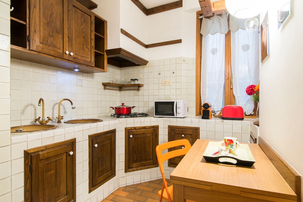 Borgo Allegri Arno Flat