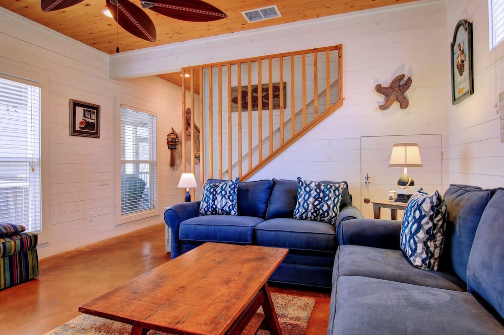 Aloha Cottage 20RP