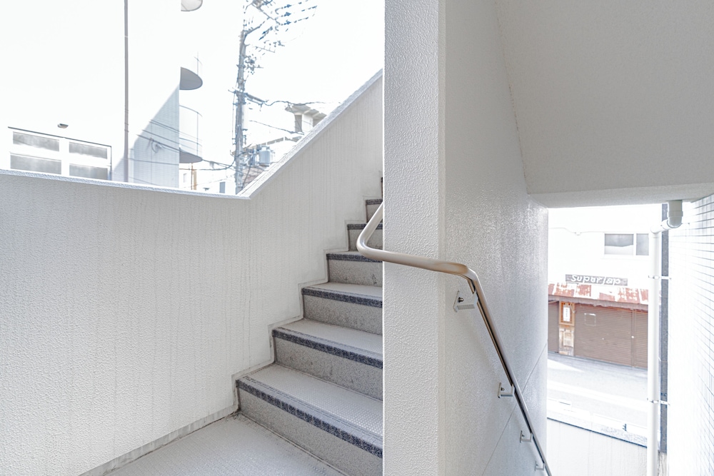 V Boutique House