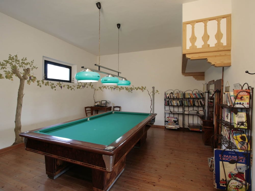 Holiday Home in Cortona With Pool photo 2