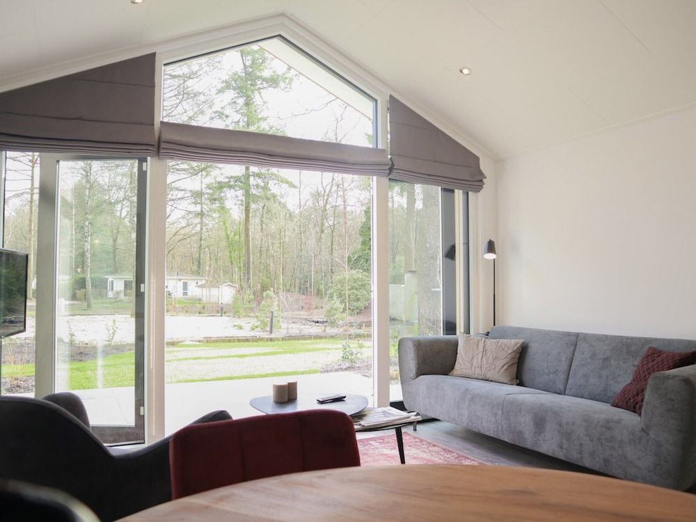 Cozy Chalet With Dishwasher, Adjacent to the Hoge Veluwe National Park