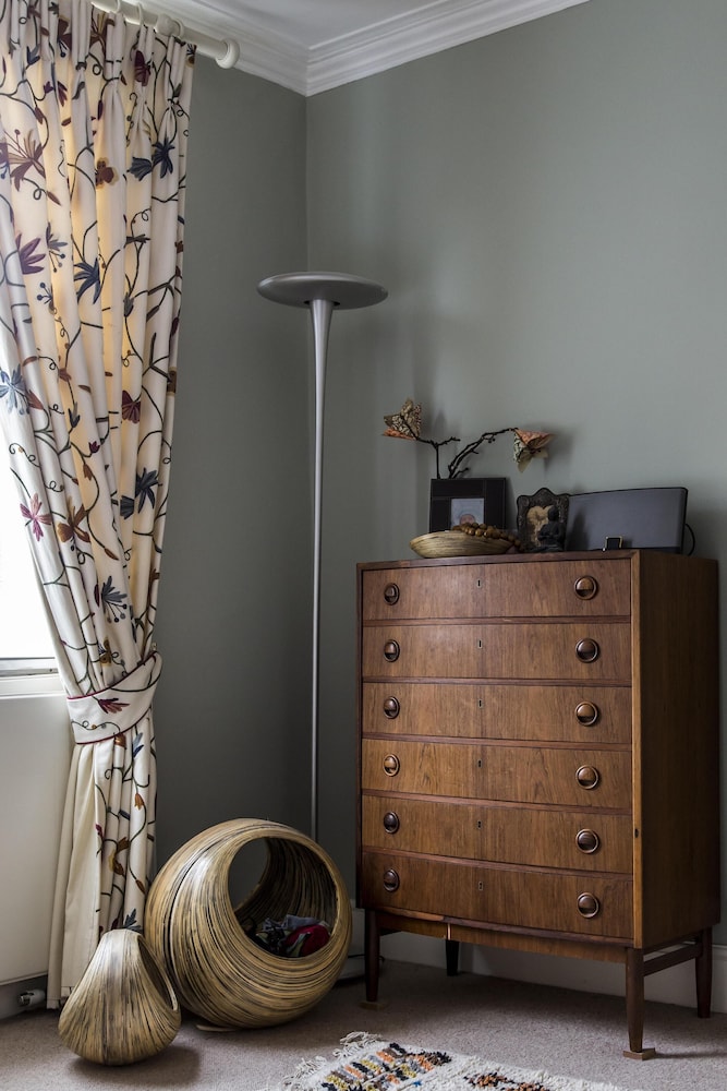 Albion Street by Onefinestay