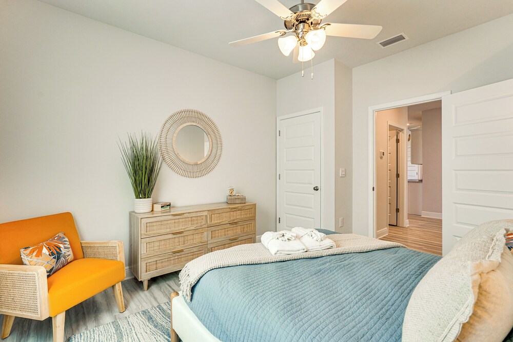Walk to the Beach: Stylish Home in Port St Joe!