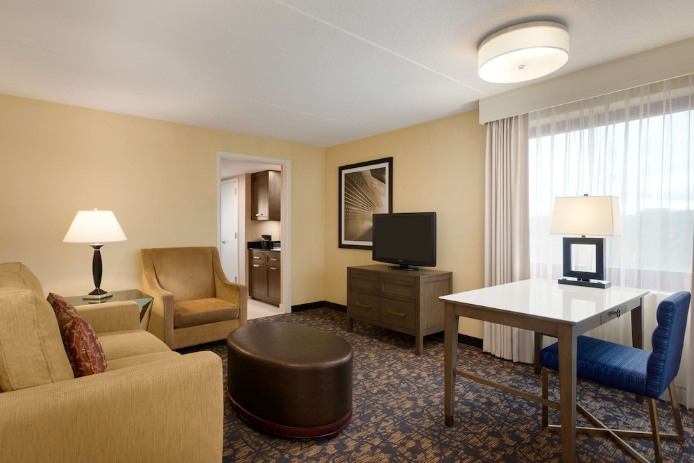 Boston Vacations - Embassy Suites by Hilton Boston Waltham - Property Image 58