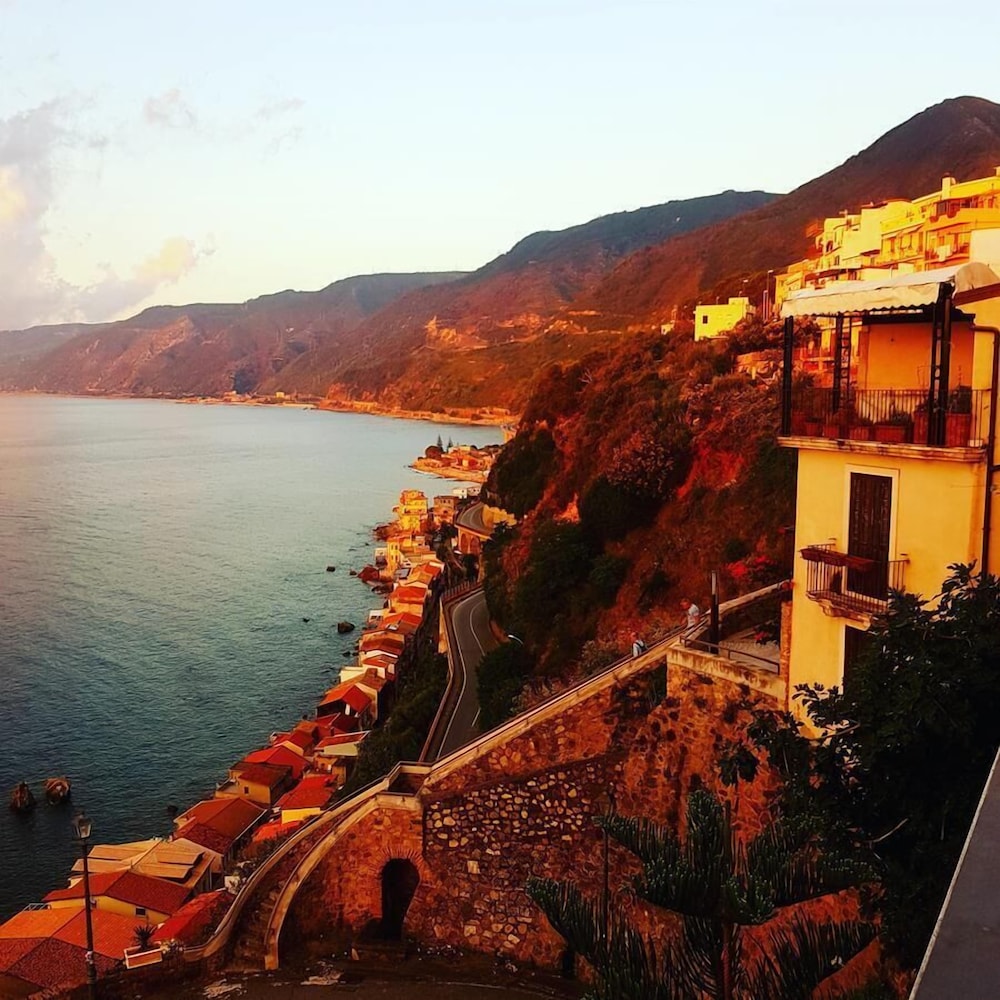 Casa Francesca en Scilla — balance & terrace