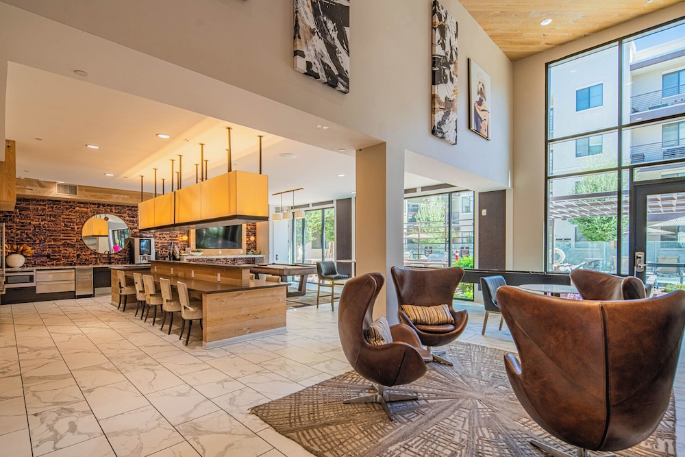 ROVE LIVING/KL - Alta North Central