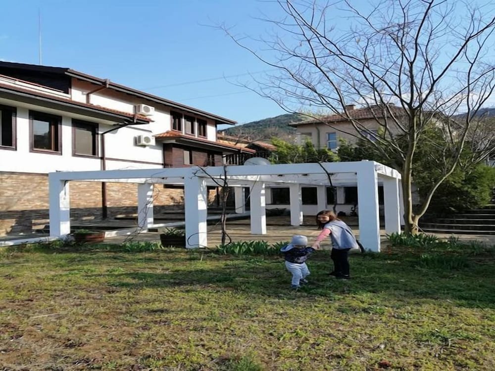 Photo 16