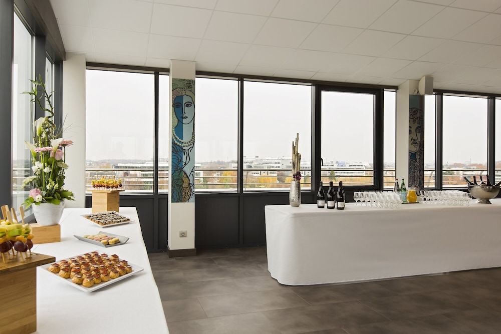 B&B HOTEL Strasbourg Nord Schiltigheim Lac 4 étoiles — 9