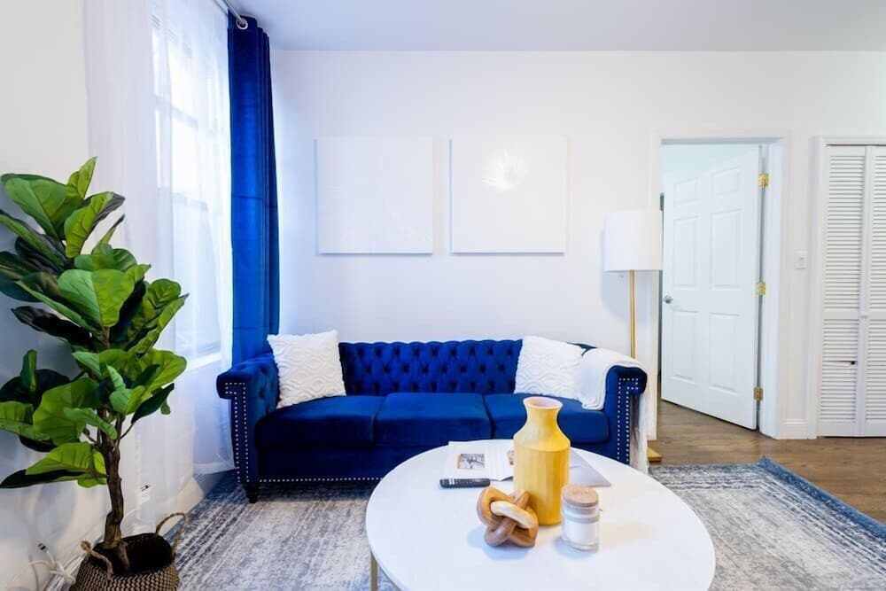 1435 UES Apartment