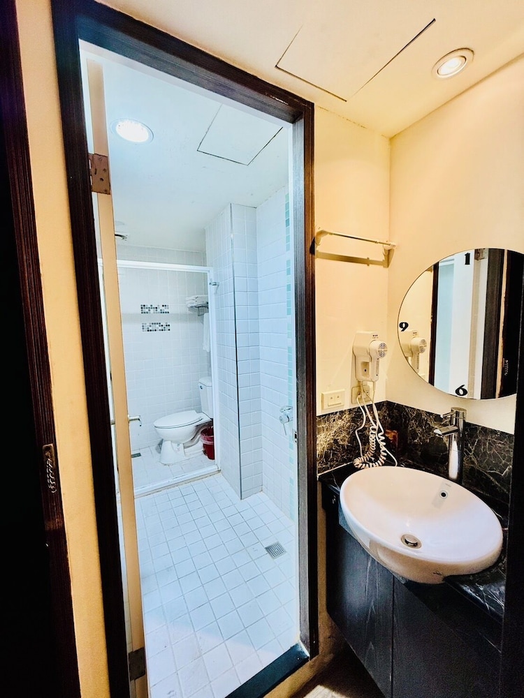 Bifon Hotel