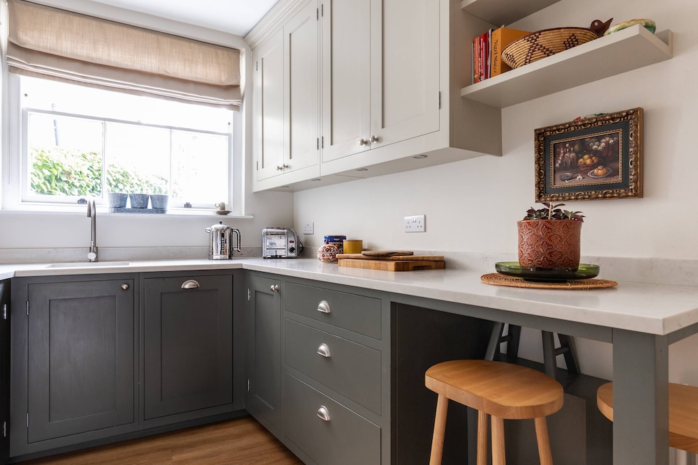 Park Crescent Mews East II by Onefinestay