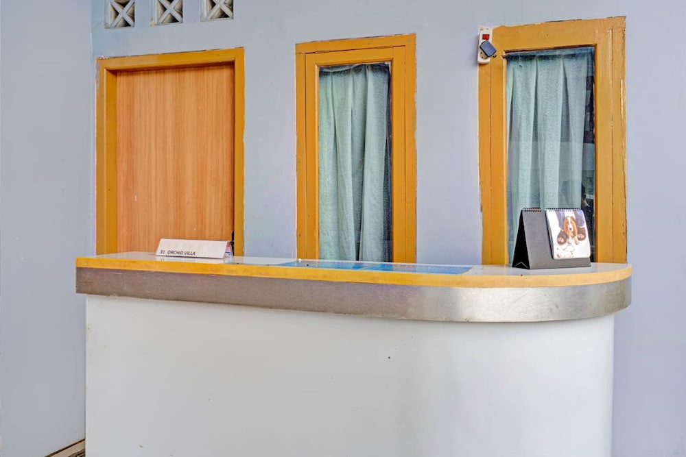 OYO 95060 Ahzafani Homestay Syariah