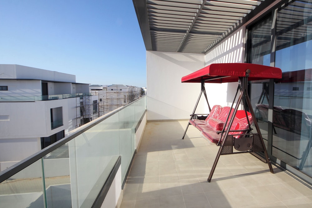 Silk Valley-Luxury 4B with private pool