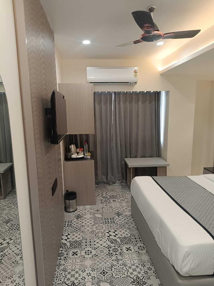 Hotel Laxus
