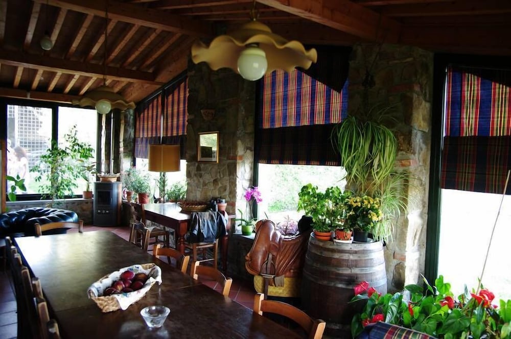 Agriturismo La Poderina e Gli Olmi