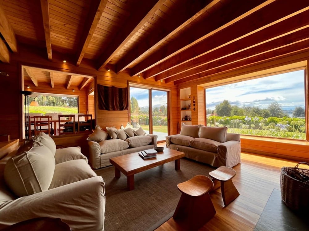 Modern Rustic House Playa El Monje Laundry Wifi