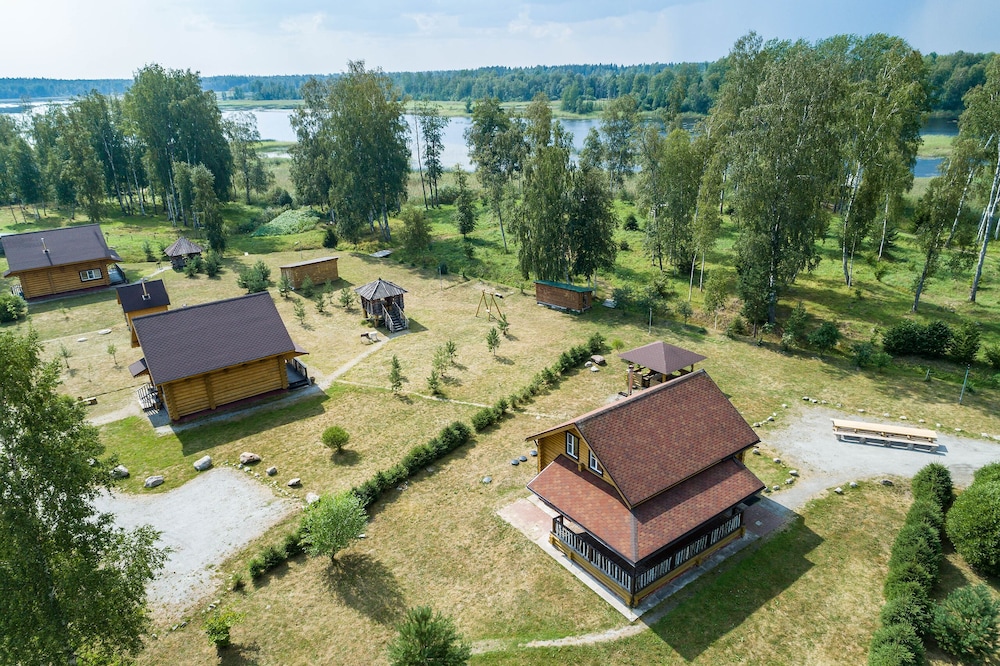 Cottage complex Ozerny Bereg
