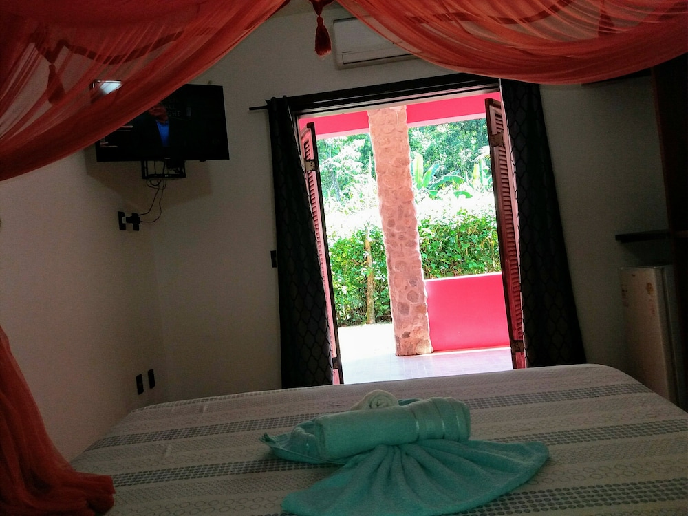 Bali Suites Itamambuca